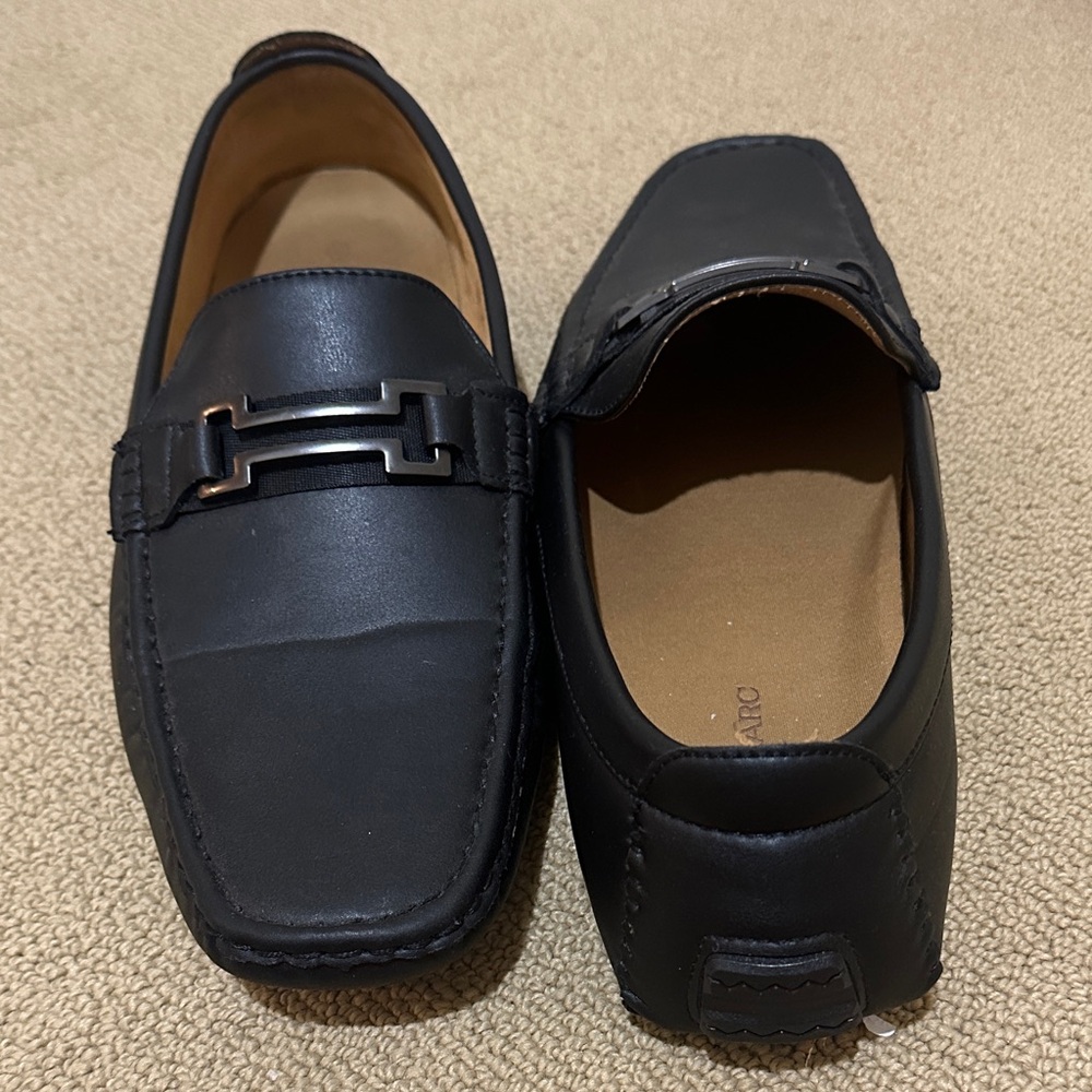 Elegant Black Leather Slip-On Loafers